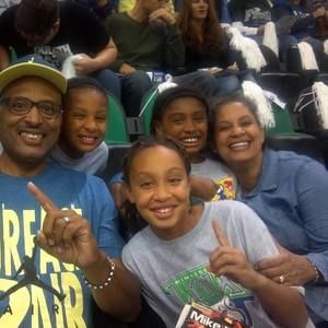 Meet your Posher, Jean